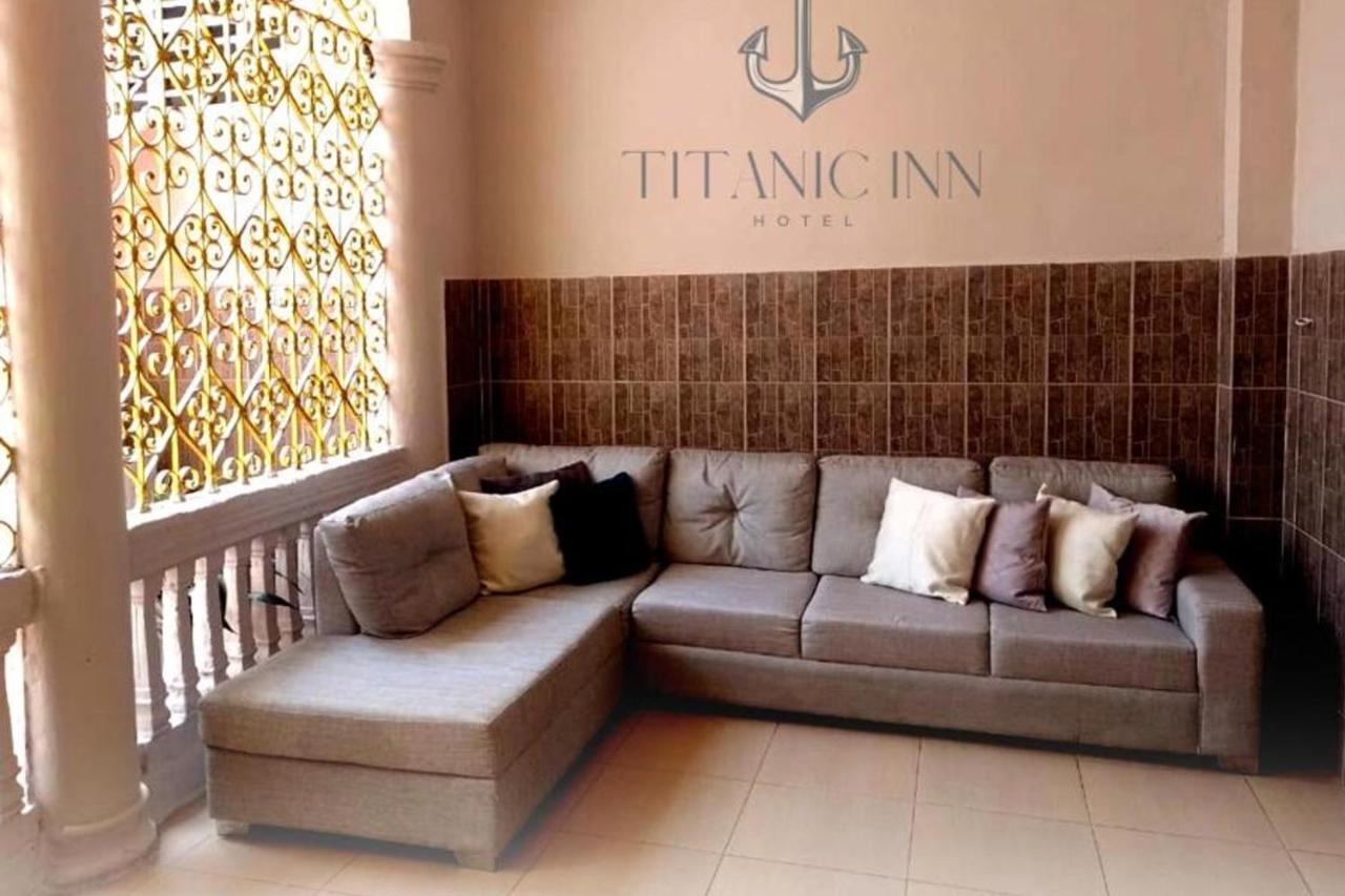 Hotel Titanic Inn Santa Marta  Esterno foto